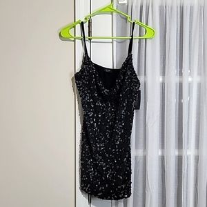 Adjustable strap top size Medium